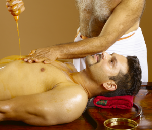 pizhichil-ayurveda-therapy-3-500x500